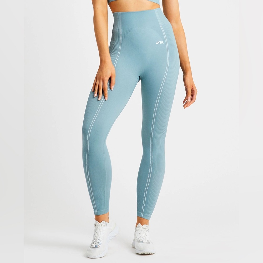 AYBL Reflex Seamless Leggings in Teal Size Small
